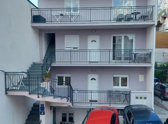 Nada Apartament *