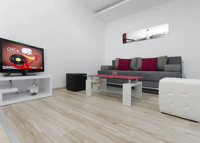 Apartament Nada *